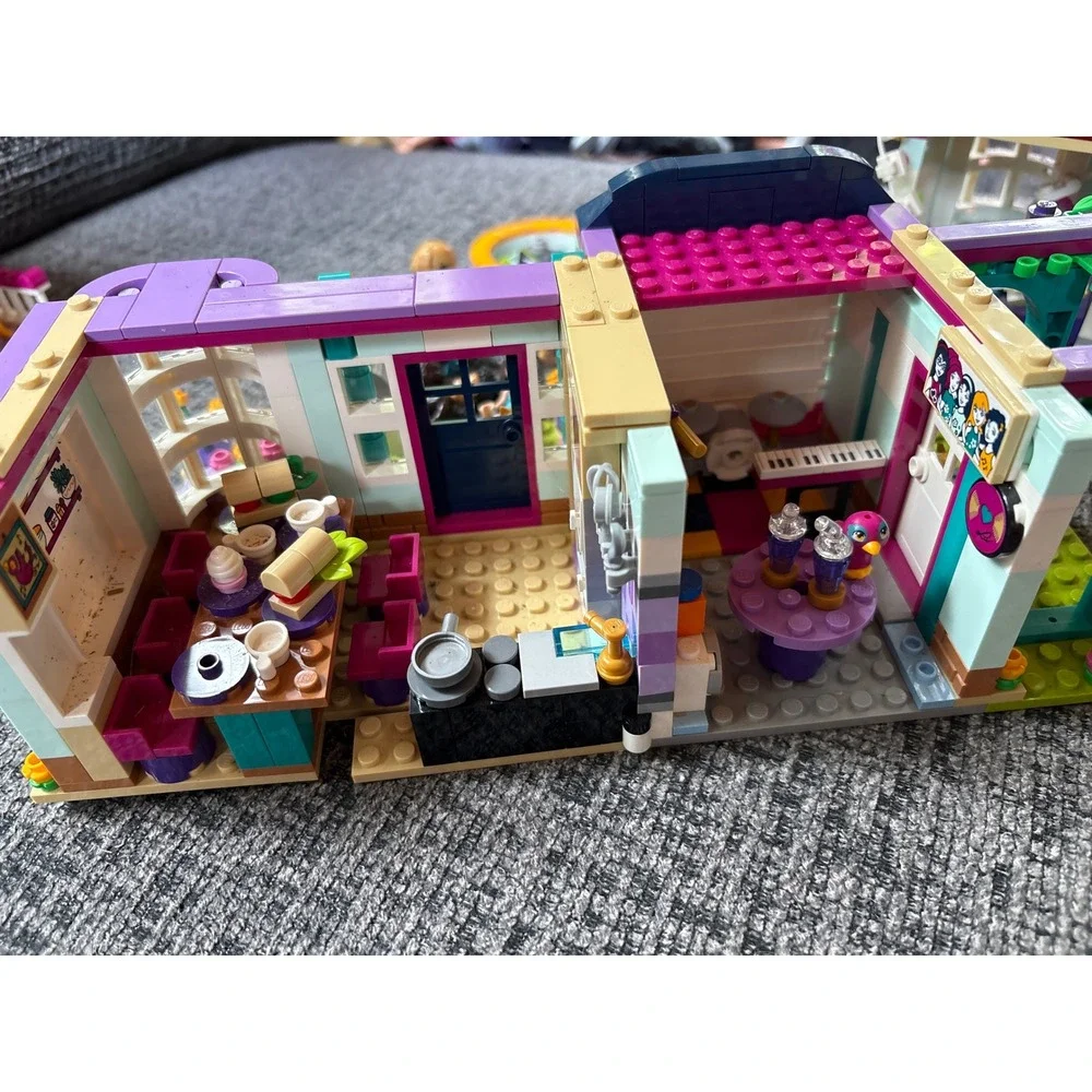 LEGO Friends Stephanies House 41314 Building Set with Mini-dolls and Accessories